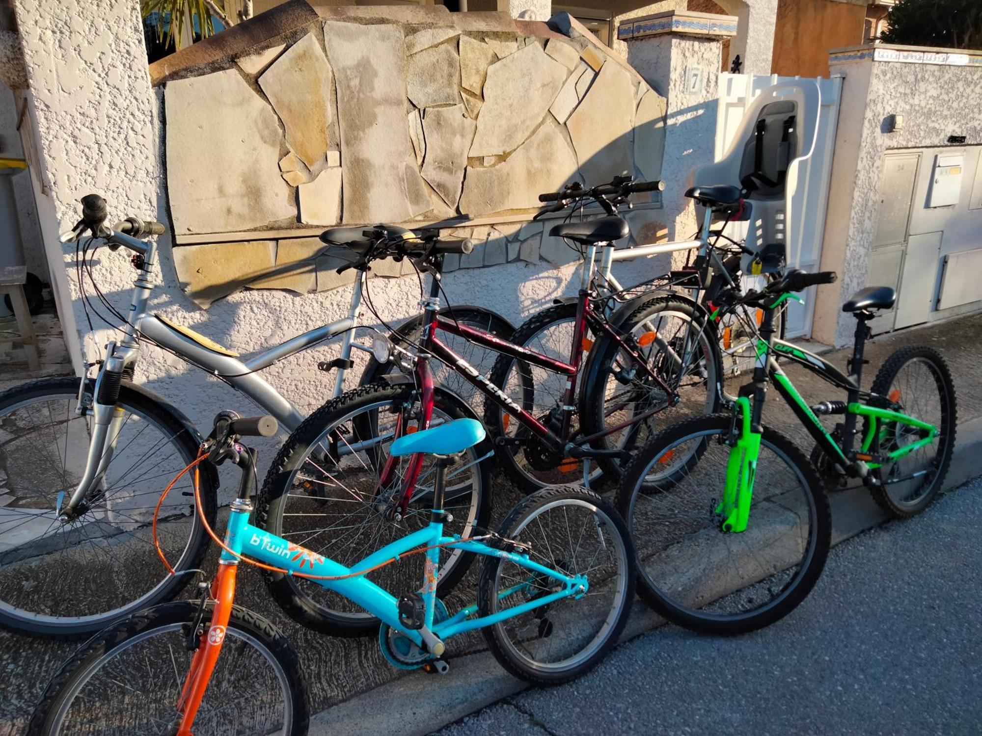 Maison 4 A 6 Pers Quartier Calme Tout Confort Aigues-Mortes Eksteriør bilde